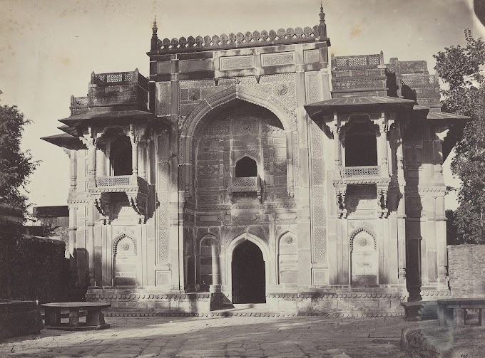 Dargah Sharif Chunar (Dargah Hazrat Qasim Shah Sulemani), Chunar, Mirzapur, Uttar Pradesh, India | Rare & Old Vintage Photos (1857)