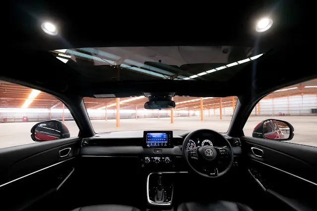 interior hrv rs dashboard