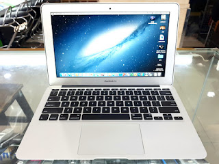 MacBook Air 11inch A1370 Intel Core i5 1.6GHz RAM 2GB SSD 128GB Kode 407