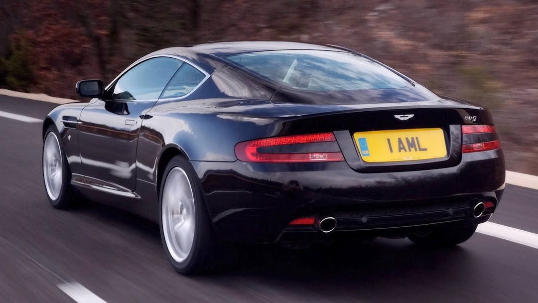 Aston Martin DB9 HD Wallpaper 2