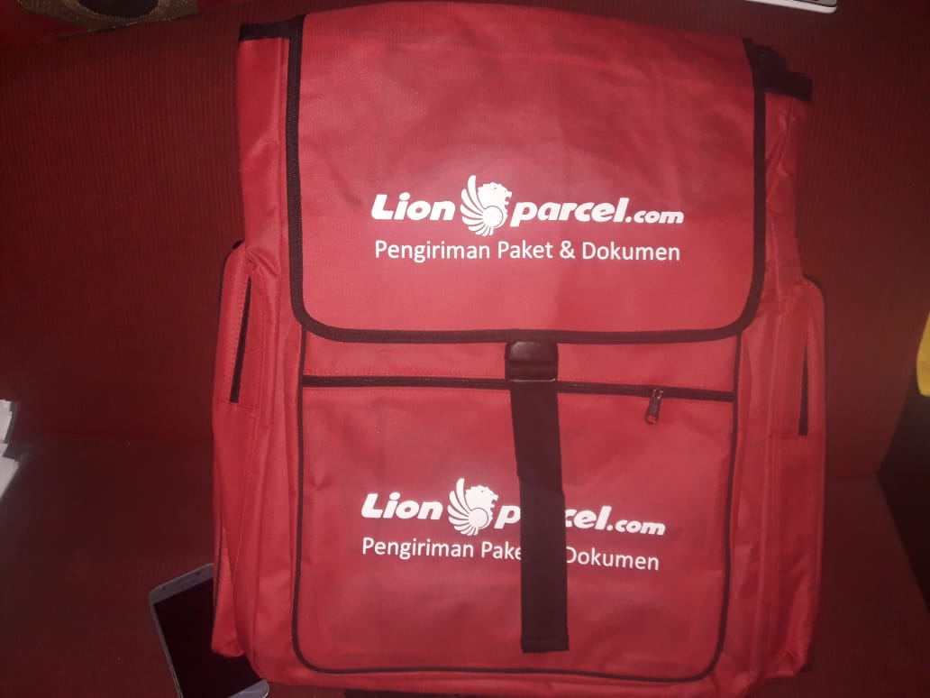 Gaji Driver Lion Parcel : Cara cek resi lion parcel adalah ...