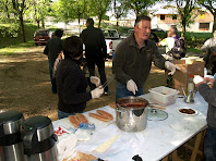 Esmorzar de pa amb tomàquet i botifarra