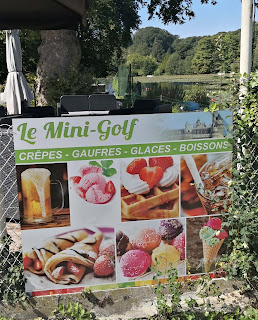 Le Mini Golf at Bar du Lac in Pierrefonds, France. Photo by Christopher Gottfried 26/08/19