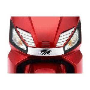 Mahindra Gusto 110 Special Edition headlight