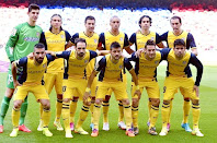 ATLÉTICO DE MADRID - Madrid, España - Temporada 2013-14 - Courtois, Filipe Luis, Gabi, Miranda, Tiago y Godin; Arda Turan, Juanfran, Villa, Koke y Diego Costa - F. C. BARCELONA 1 (Alexis Sánchez), ATLÉTICO DE MADRID 1 (Godin) - 17/05/2014 - Liga de 1ª División, jornada 38 - Barcelona, Nou Camp - El Atlético de Madrid, bajo la batuta de Diego Pablo Simeone, se proclama CAMPEÓN DE LIGA en la última jornada