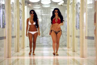 Kim Kardashian bikini pictures in Monaco 