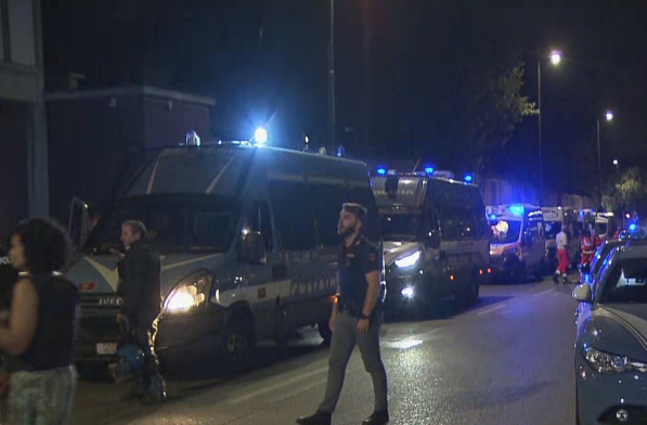 Milano, rivolta al carcere minorile Beccaria: tentata evasione di quattro detenuti, struttura danneggiata