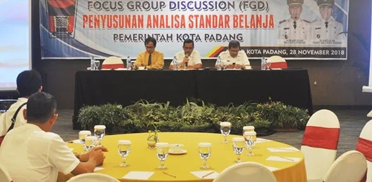 Pemko Padang Gelar FGD Tentang Penyusunan Analisa Standar Belanja