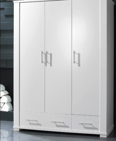 model lemari pakaian 3 pintu minimalis