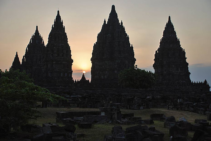 Atardecer en el templo