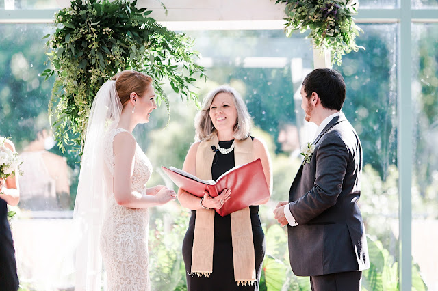 Atrium at Meadowlark Gardens Wedding | Photos by Heather Ryan Photography