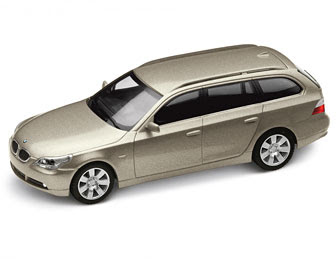 BMW 5 Series touring Olivin miniature