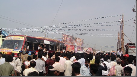 1 Vijay visits trichy marriage pictures