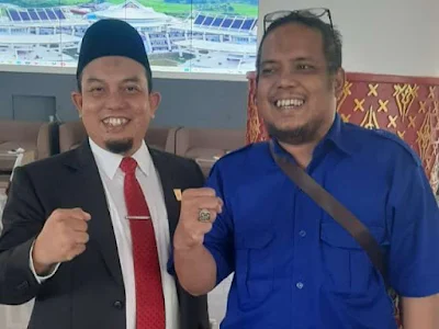 Ketua sementara DPRD Kota Padang Ustad Muharlion.