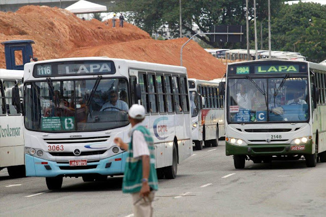 Começam as "boas noticias" para 2018. Passagem de ônibus sobe em janeiro