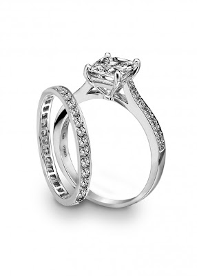 Engagement Ring With Platinum Diamond