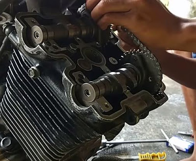 mengatasi motor ngelitik saat RPM tinggi