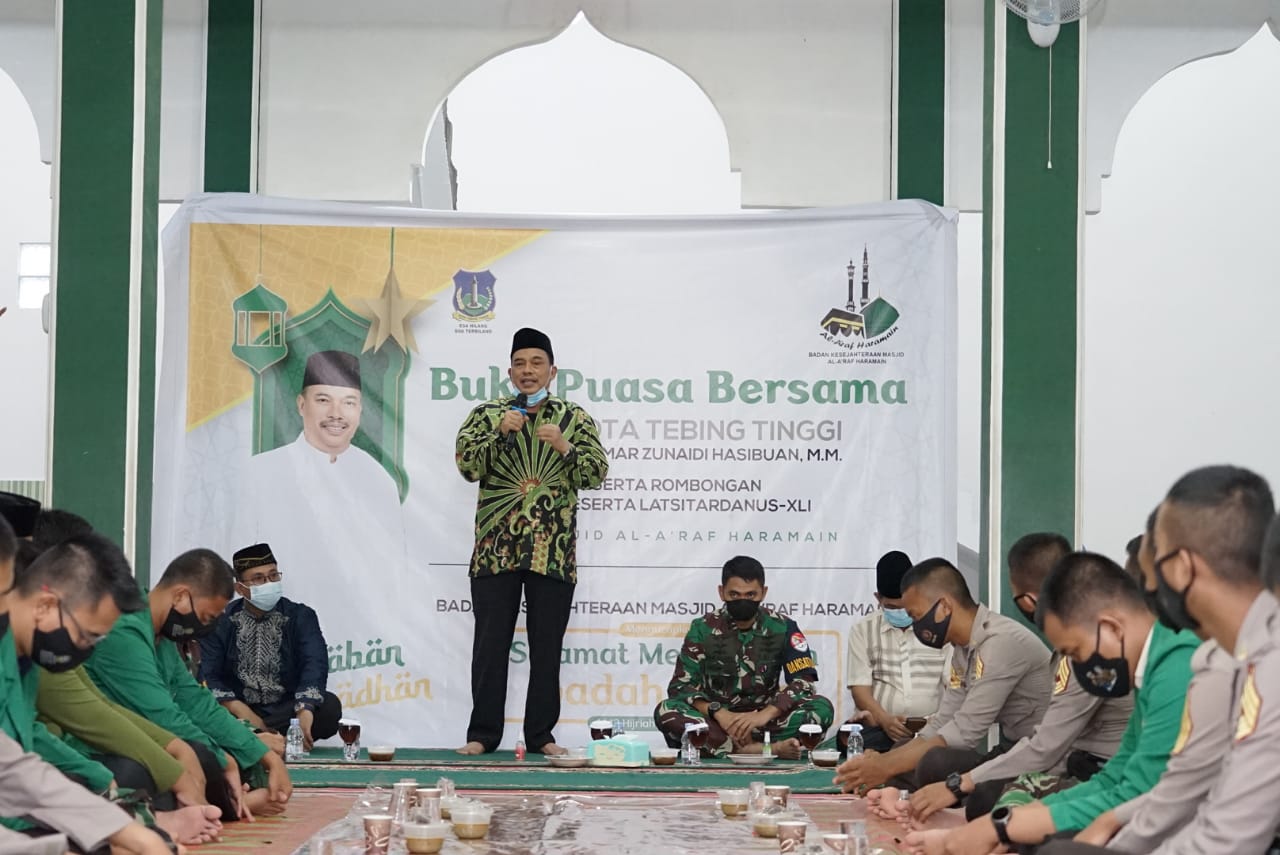 Walikota Tebing Tinggi Buka Puasa Bersama Dengan Peserta Latsitardanus XLI 2021