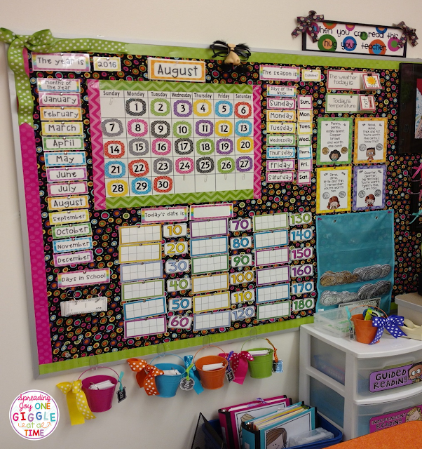 Check out this classroom reveal for classroom decor, tips, tricks, and ideas to use in your elementary classroom!