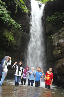 Air Terjun Damar Bulan permanandroid.blogspot.com