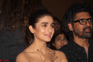 Alia Bhatt at Strut – The Dancemakers 36.JPG