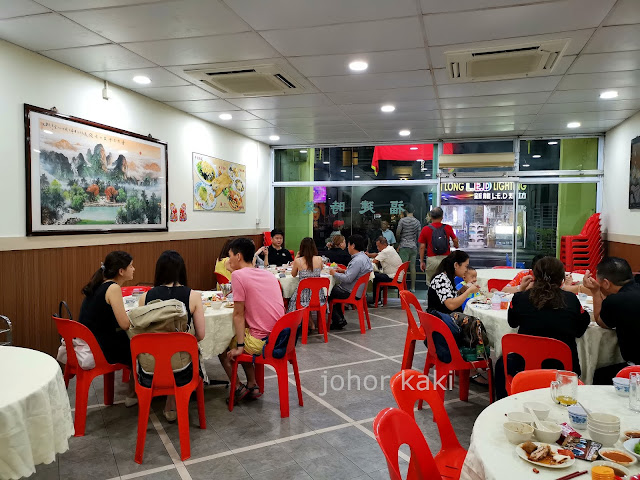 Quan Xiang Yuan Restaurant - One of the Last Bastions of Traditional Hokkien in Singapore 泉香园(清记)海鲜菜馆