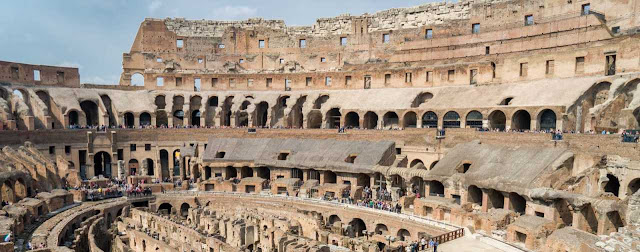 Anfiteatro Flavio y coliseo romano