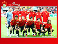 Selección de ESPAÑA - Temporada 2007-08 - Casillas, Marchena, Capdevila, Sergio Ramos, Marcos Senna y Fernando Torres; Silva, Iniesta, Villa, Xavi y Puyol - SUECIA 1 (Ibrahimovic), ESPAÑA 2 (Fernando Torres y Villa) - 14/06/2008 - Eurocopa 2008, fase de grupos - Innsbruck (Austria), estadio Tivoli Neu - Alineación: Casillas; Sergio Ramos, Puyol (Albiol, 24'), Marchena, Capdevila; Marcos Senna; Iniesta (Cazorla, 58'), Xavi (Cesc, 58'), Silva; Torres y Villa