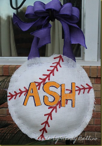 Burlap Door Decor 001