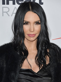 Scheana Shay at 2019 iHeartRadio Podcast Awards