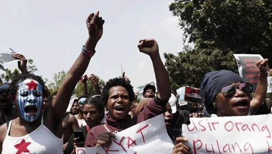Polisi Tangkap 18 Orang di Rusun Mahasiswa Uncen Papua
