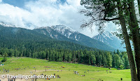 Before you read this post and get restless to explore Pahalgam, it is highly recommended that you read this post first: Horse riding scam in Pahalgam. Also the taxi ride to Pahalgam is quite interesting so you should also read en-route from Srinagar to Pahalgam. After all it is not all about the destination. The journey too is important.