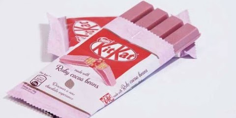 Kit Kat em versão cor-de-rosa chega ao Brasil