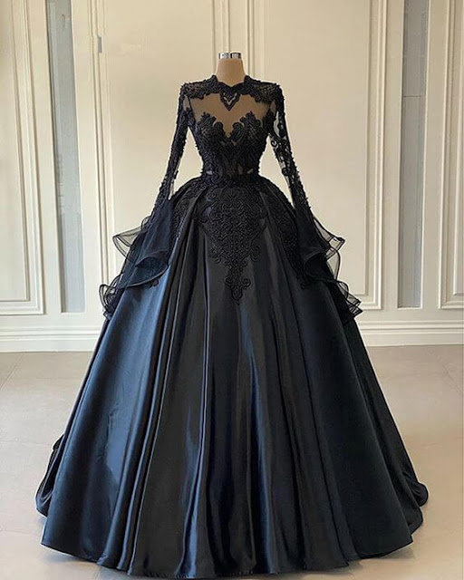 Stunning Gothic Prom Dresses For Ladies: Goth Prom Dress.