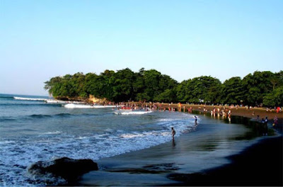 Tempat Wisata Pantai Batu Karas Ciamis