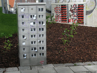 Miniature Buildings - Street Art by Evol Seen On lolpicturegallery.blogspot.com