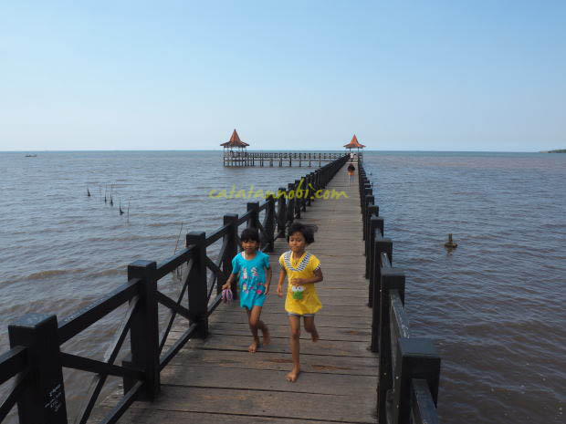 Mampir Sebentar Di Pantai Bentar Probolinggo Itu 