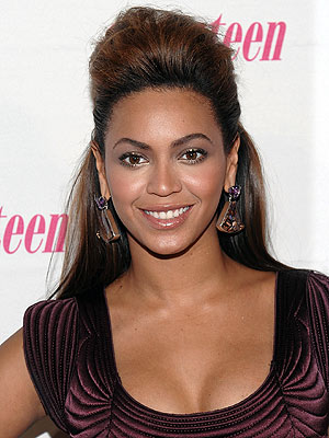 Beyonce Hairstyle on Celebrity Hairstyle  Beyonce Hairstyle