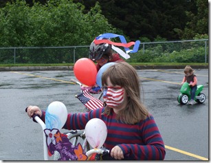 Primary Parade 014