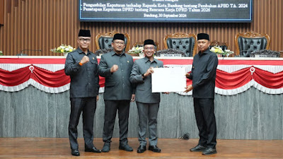 Rapat Paripurna DPRD Tetapkan Raperda Perubahan APBD 2024 Kota Bandung