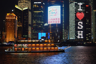 Mississippi River style boat on the Huangpu River in Shanghai