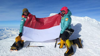 Memeringati 68 Tahun Pendakian Pertama, 7 Bukti Unik Gunung Everest