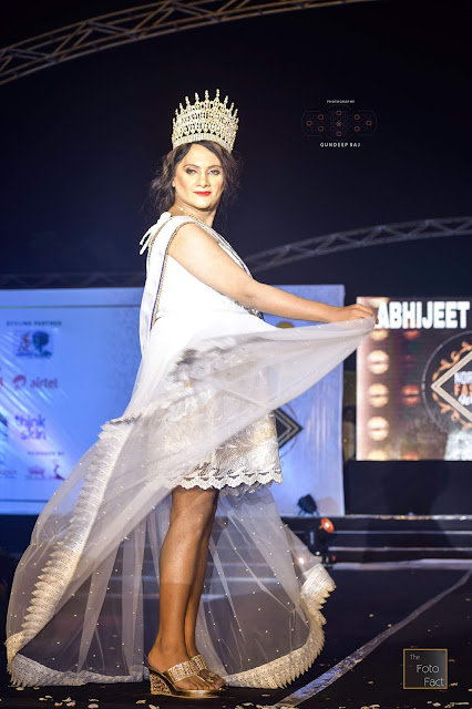 Naaz Joshi