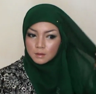 Tutorial Hijab Paris Simple Tapi Cantik dan Menarik 2015 Terbaru