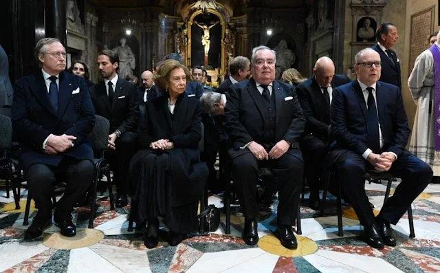 Queen Sofía, Prince Albert, Prince Jean, Prince Charles and Princess Maria Carolina attended funeral of Prince Vittorio Emanuele