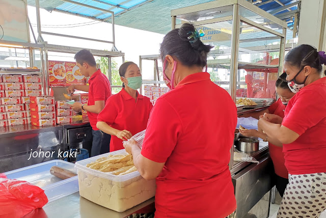 Famous Swees Epok Epok. The Best Curry Puffs in Batam