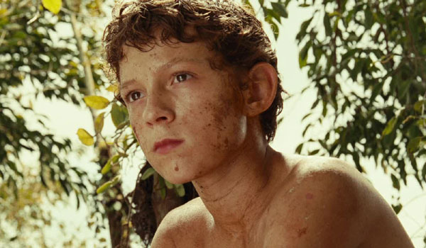 Tom Holland berlakon masa kecil dalam movie The Impossible