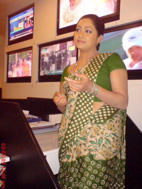 Swarnawahini Presenter Ishara Koralage picture