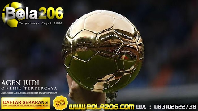 Bukan Messi-Ronaldo, Van Persie Pilih Sosok Ini di Ballon d'Or 2020