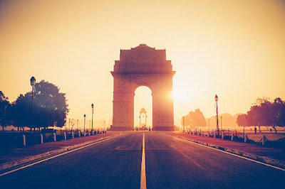 Delhi sunrise tour by car: